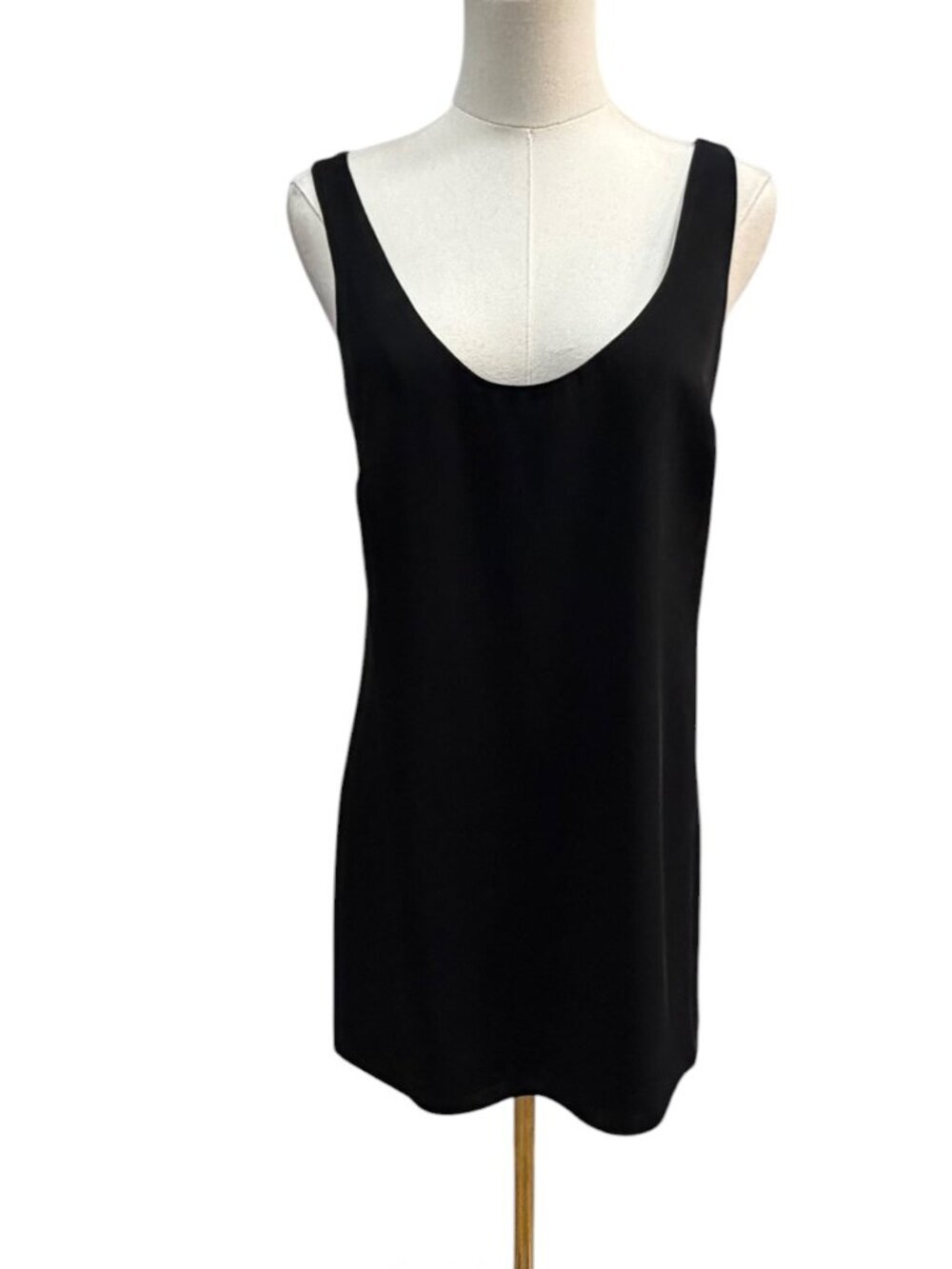 EUC Amanda Uprichard Black Scoop Neck Mini Shift Dress Size Small